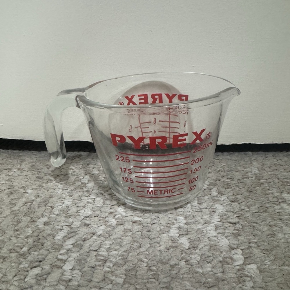 Vintage PYREX 508 1 Cup Red Lettering Glass Measuring Cup 8 oz Made in USA